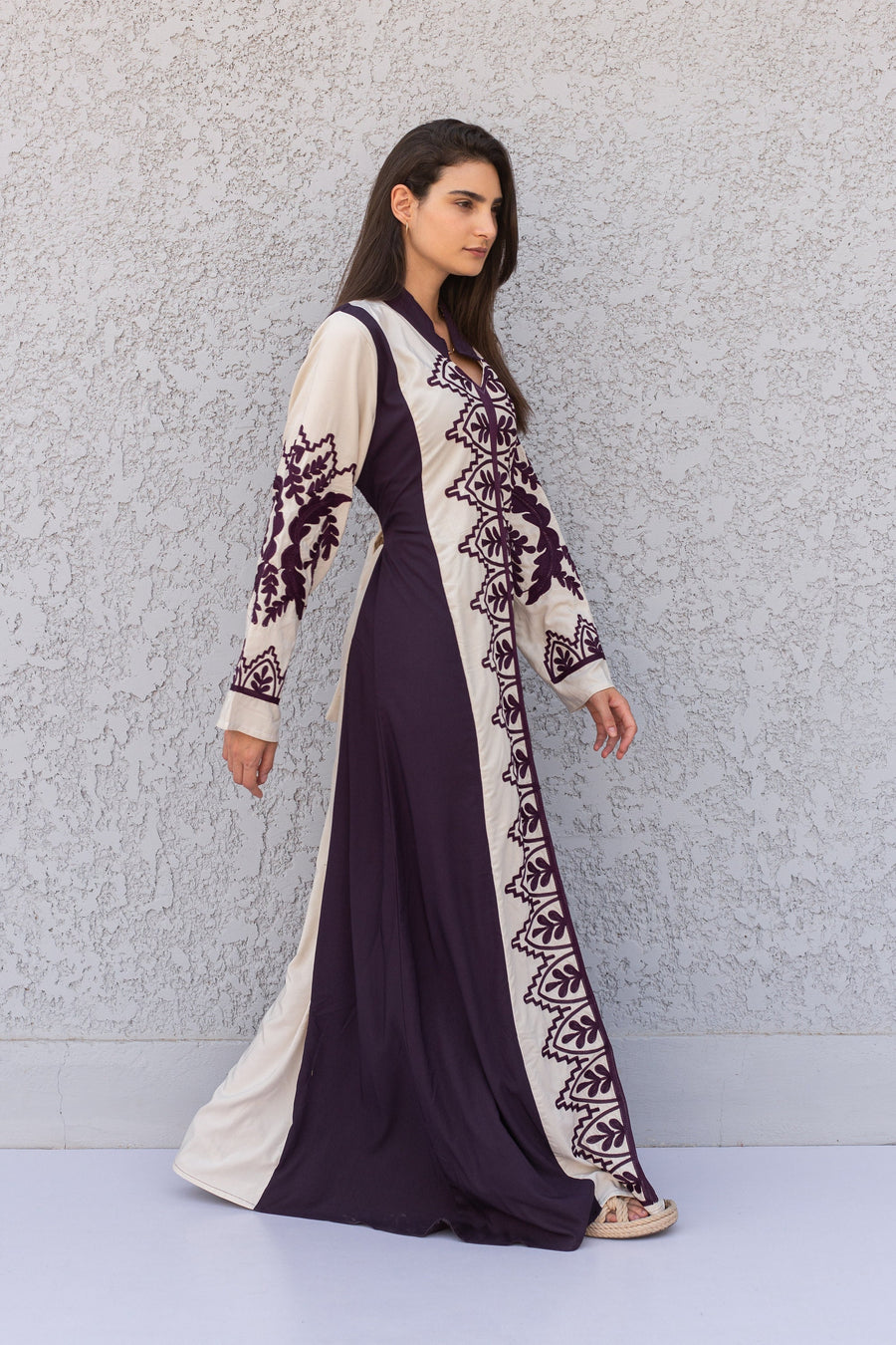 Elegant purple/off white cotton embroidered Caftan maxi dress, cotton caftans for women, Kaftans, embroidered Caftan, Caftan maxi, Caftans