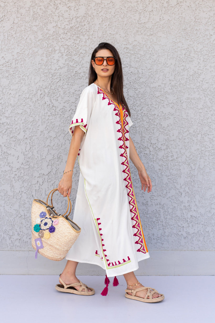 Plus size white cotton embroidered caftan, Cotton caftan, Plus size Kaftan, Free size Bohemian Caftan, Cotton Kaftan, Exotic Kaftan