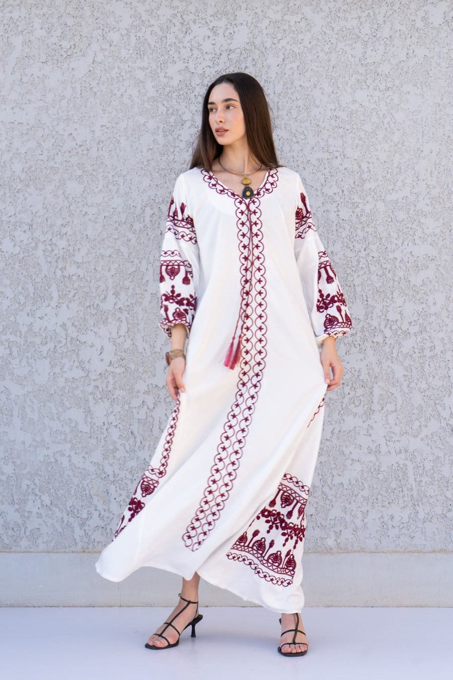 Classy White embroidered Caftan, women's caftan, wedding dress, embroidered Caftan dress, Caftan maxi dress, Caftans for women, Caftans