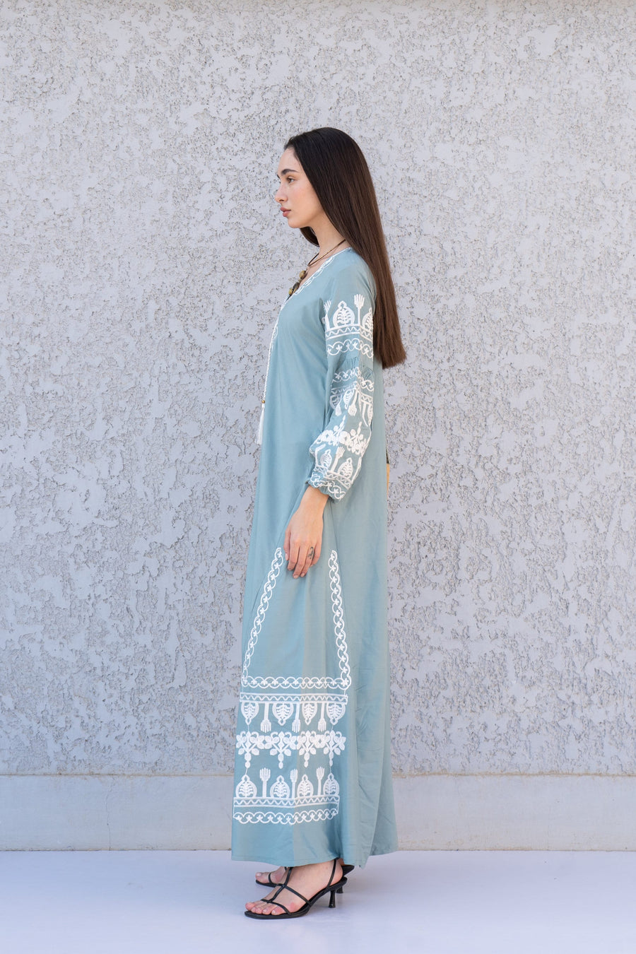 Classy miny embroidered Caftan, women's caftan, wedding dress, embroidered Caftan dress, Caftan maxi dress, Caftans for women, Caftans