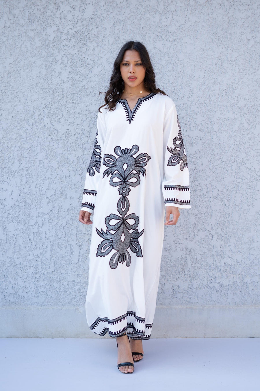 Luxurious Angelic white embroidered caftan, linen summer caftan, chic caftan, Summer Kaftan, Caftans for women, caftans for women