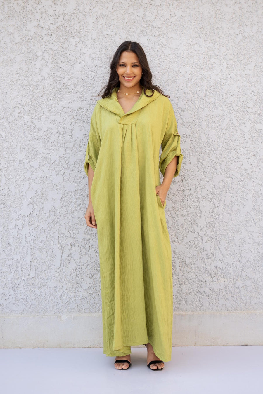 Simple and Elegant Pistachio Linen summer caftan maxi dress with pockets, chic Linen caftans for women, Kaftan dress, Caftans for women