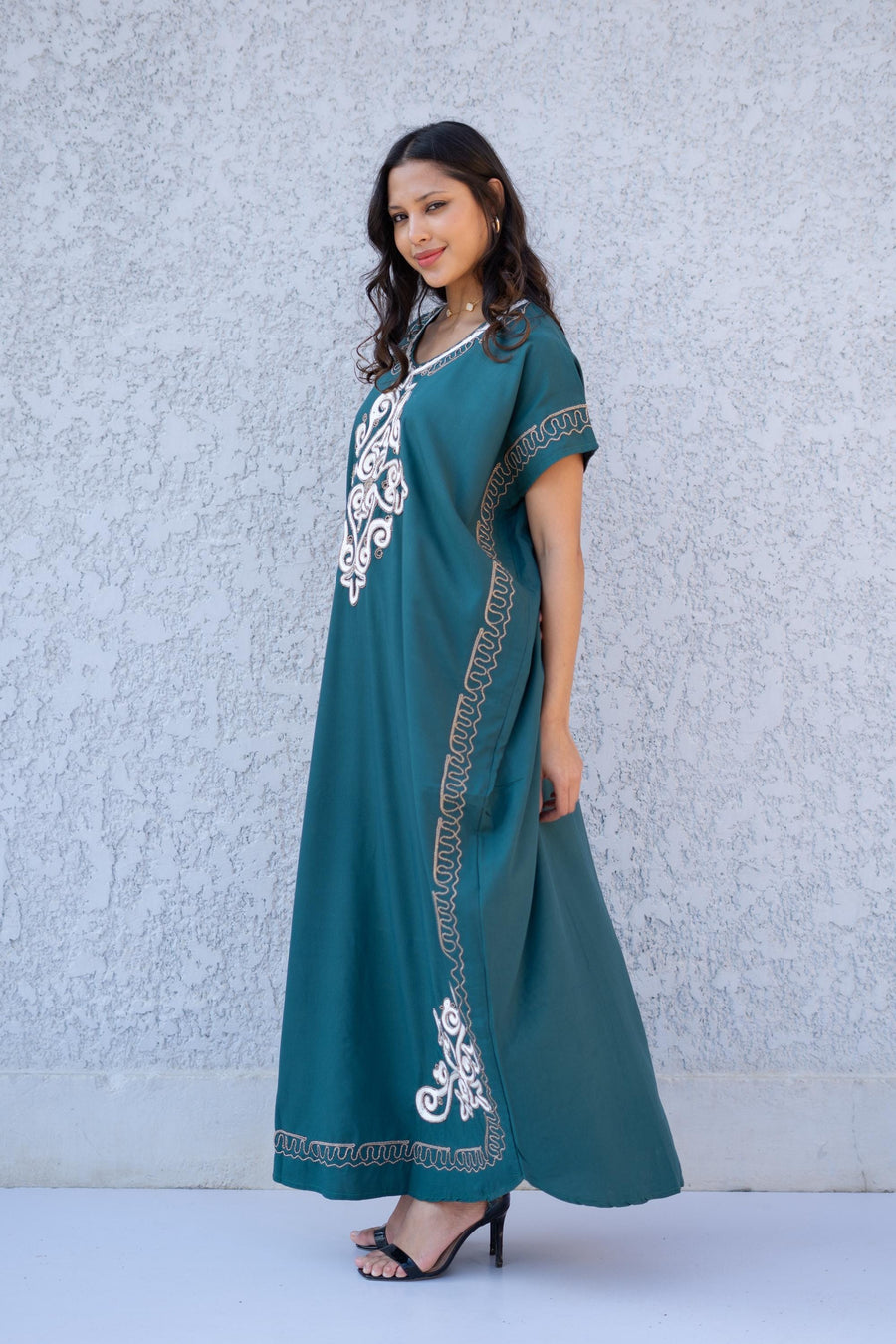 Chic Green embroidered caftan, women's caftan, Cotton Kaftan, Cotton caftan women, caftan, embroidered caftan, Egyptian cotton 01-25