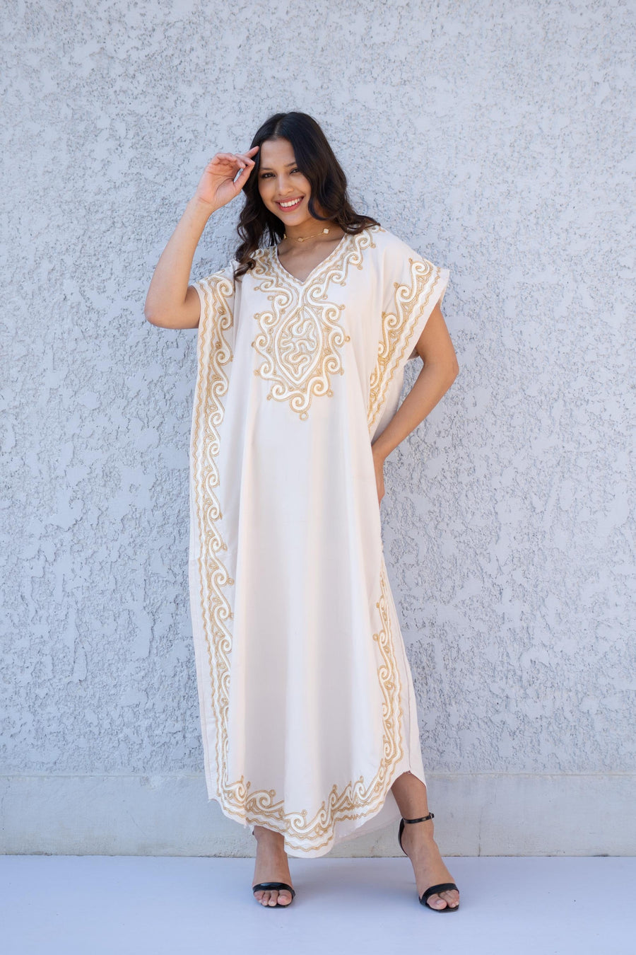 Chic Off white embroidered caftan, women's caftan, Cotton Kaftan, Cotton caftan women, caftan, embroidered caftan, Egyptian cotton 01-25