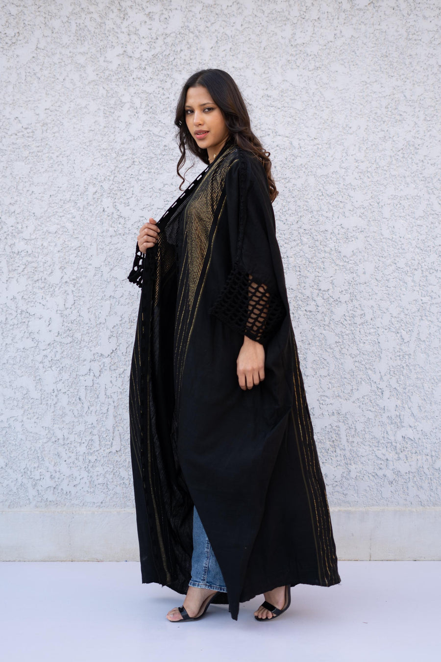 Stunningly chic Gold thread hand loomed Winter Abaya, crochet detail, Winter Wool Kimono, Black Kimono, Boho Kimono, Abaya, Handmade Abaya