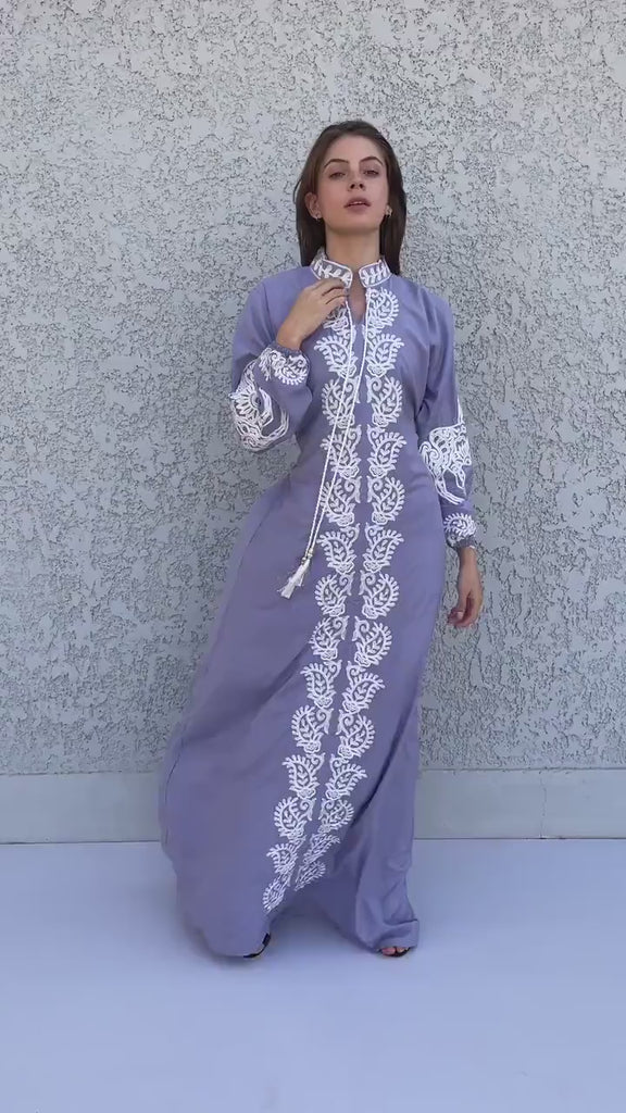 Beautiful White Cotton caftan for women, embroidered long sleeve Kaftan, Caftan maxi dress, Caftans for women, cotton caftan, caftans